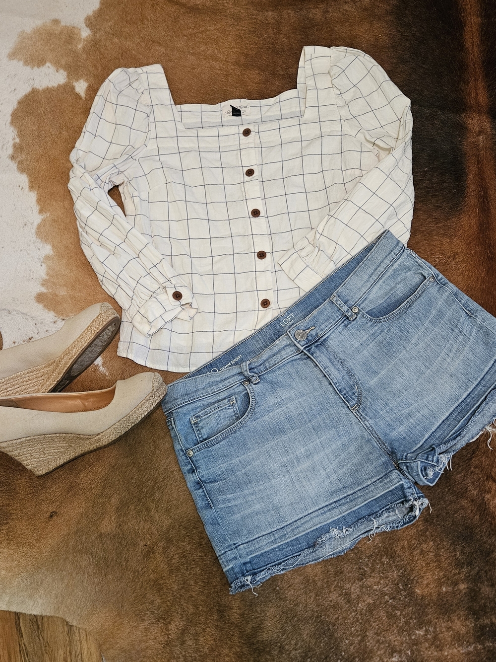Set Loft Denim Shorts 10 Universal Thread Cream Plaid Top Medium